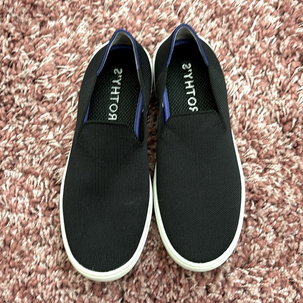 Rothy’s black original slip on sneaker size 7